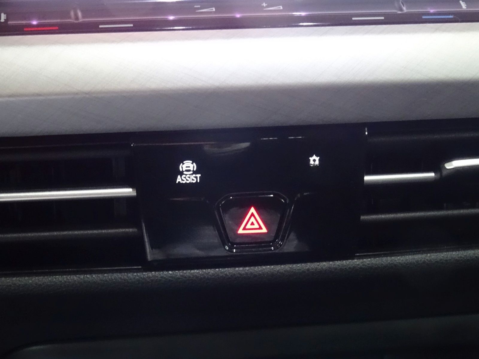 Volkswagen GOLF 8 2.0 TDI Life*ACC*PLA*SHA*LED*FLA*SH* foto 17