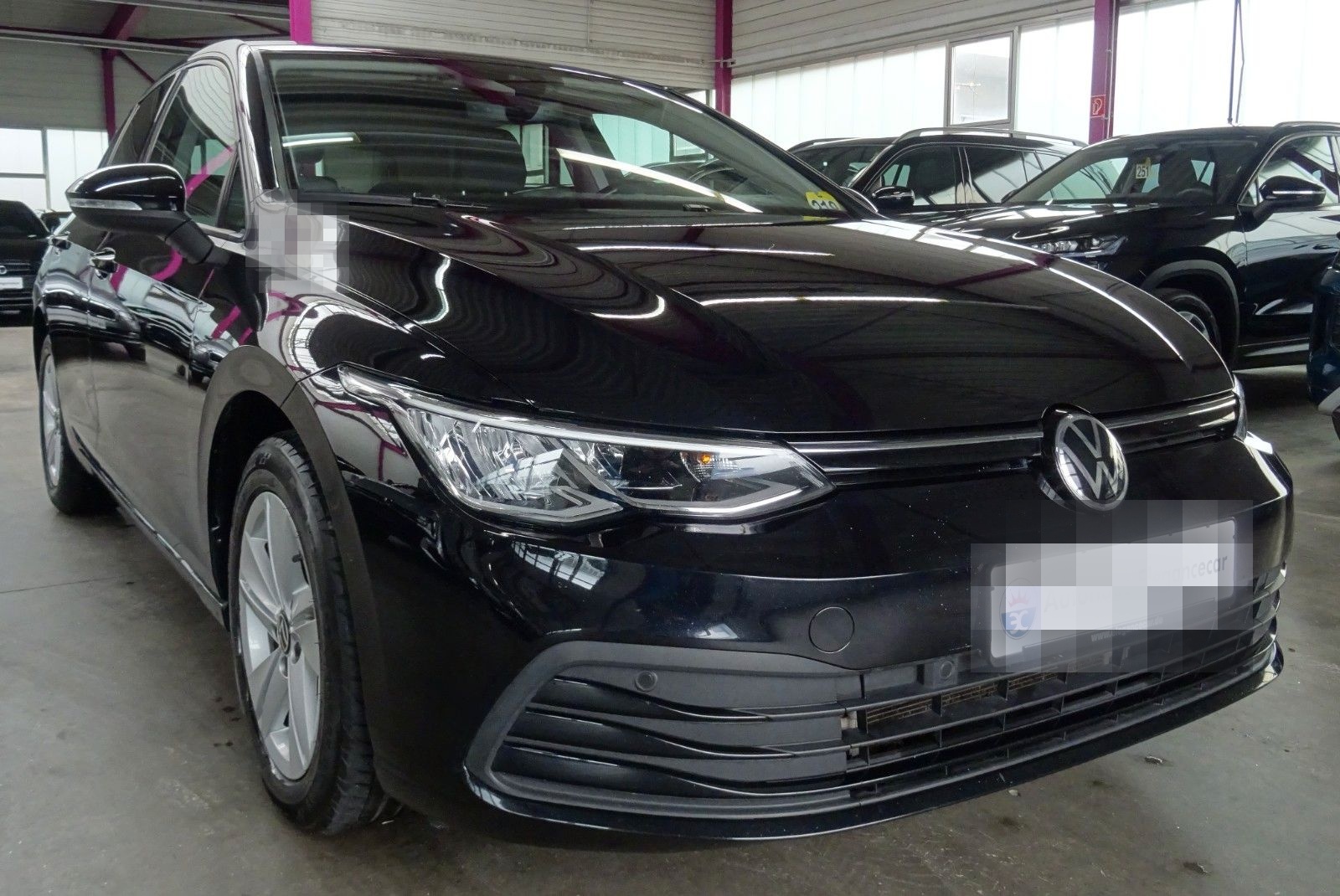 Volkswagen GOLF 8 2.0 TDI Life*ACC*PLA*SHA*LED*FLA*SH* foto 3