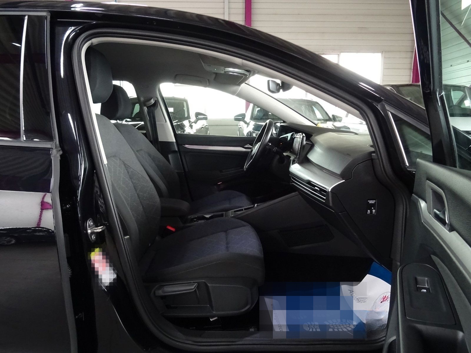 Volkswagen GOLF 8 2.0 TDI Life*ACC*PLA*SHA*LED*FLA*SH* foto 9