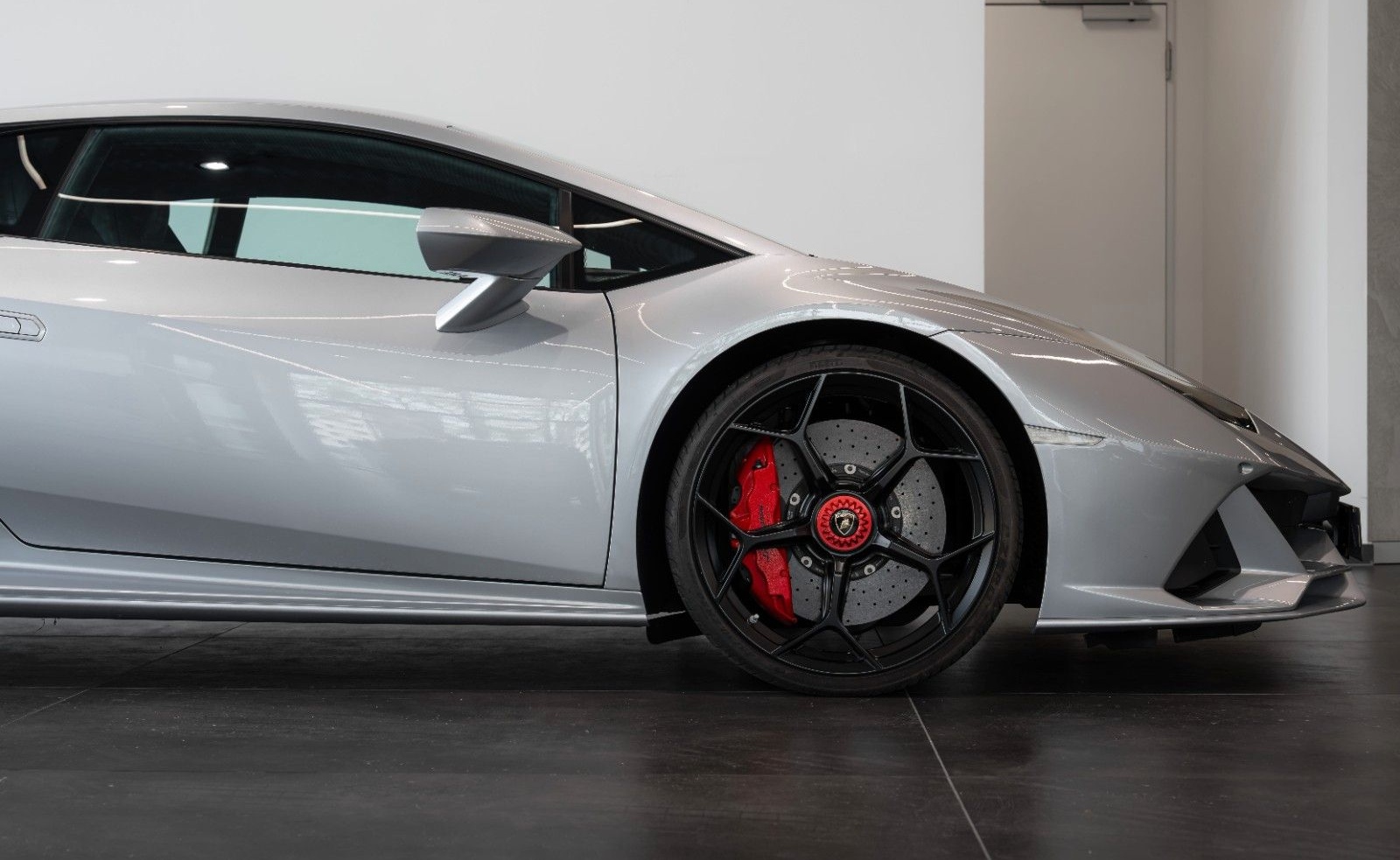 Lamborghini Huracán EVO Coupé foto 9