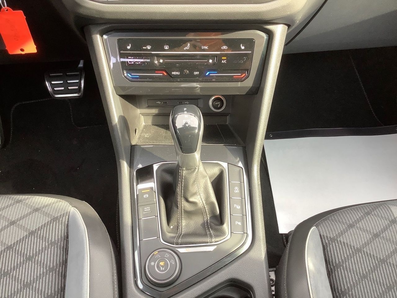 Volkswagen Tiguan R-Line foto 14