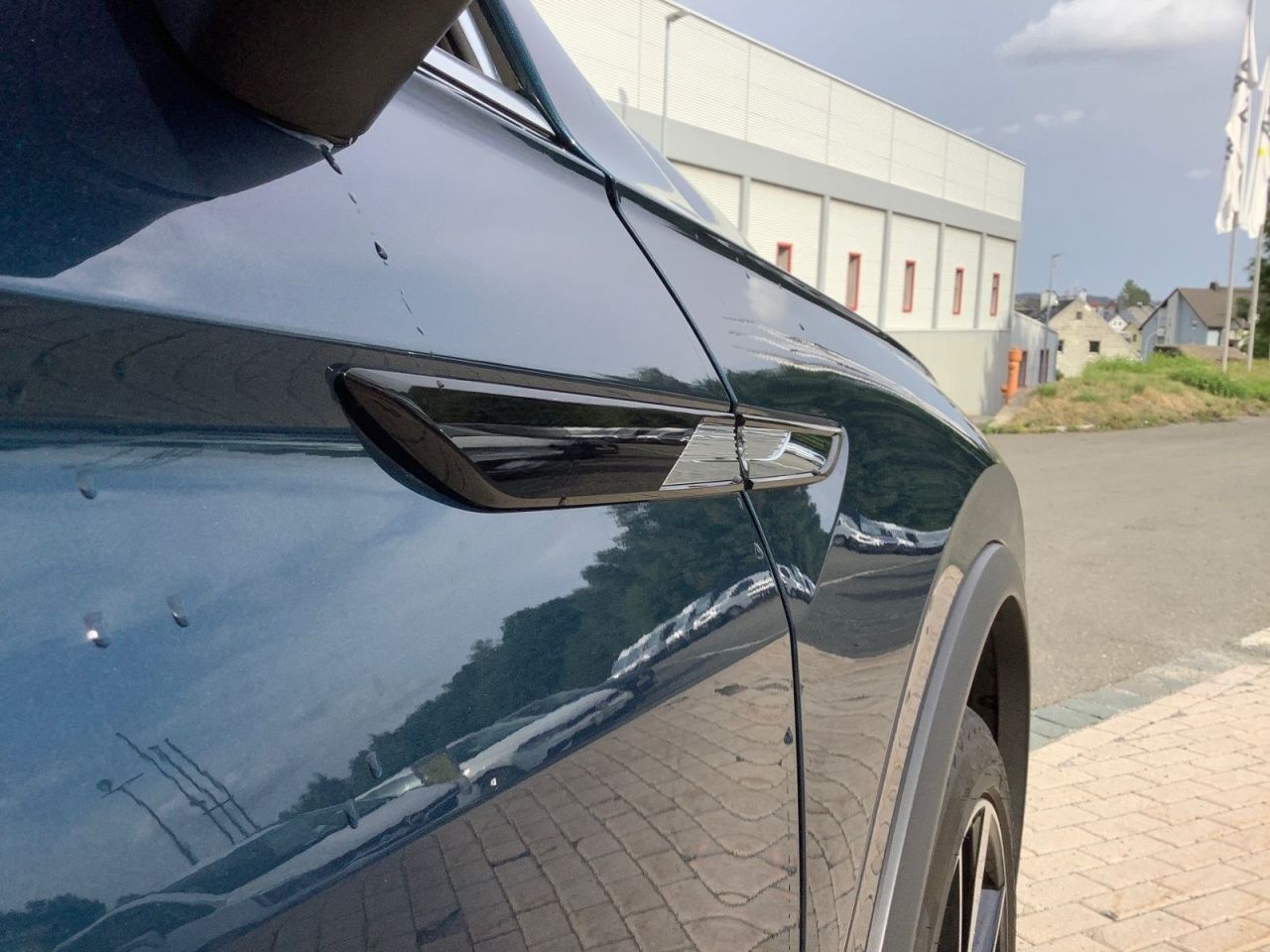 Volkswagen Tiguan R-Line foto 8