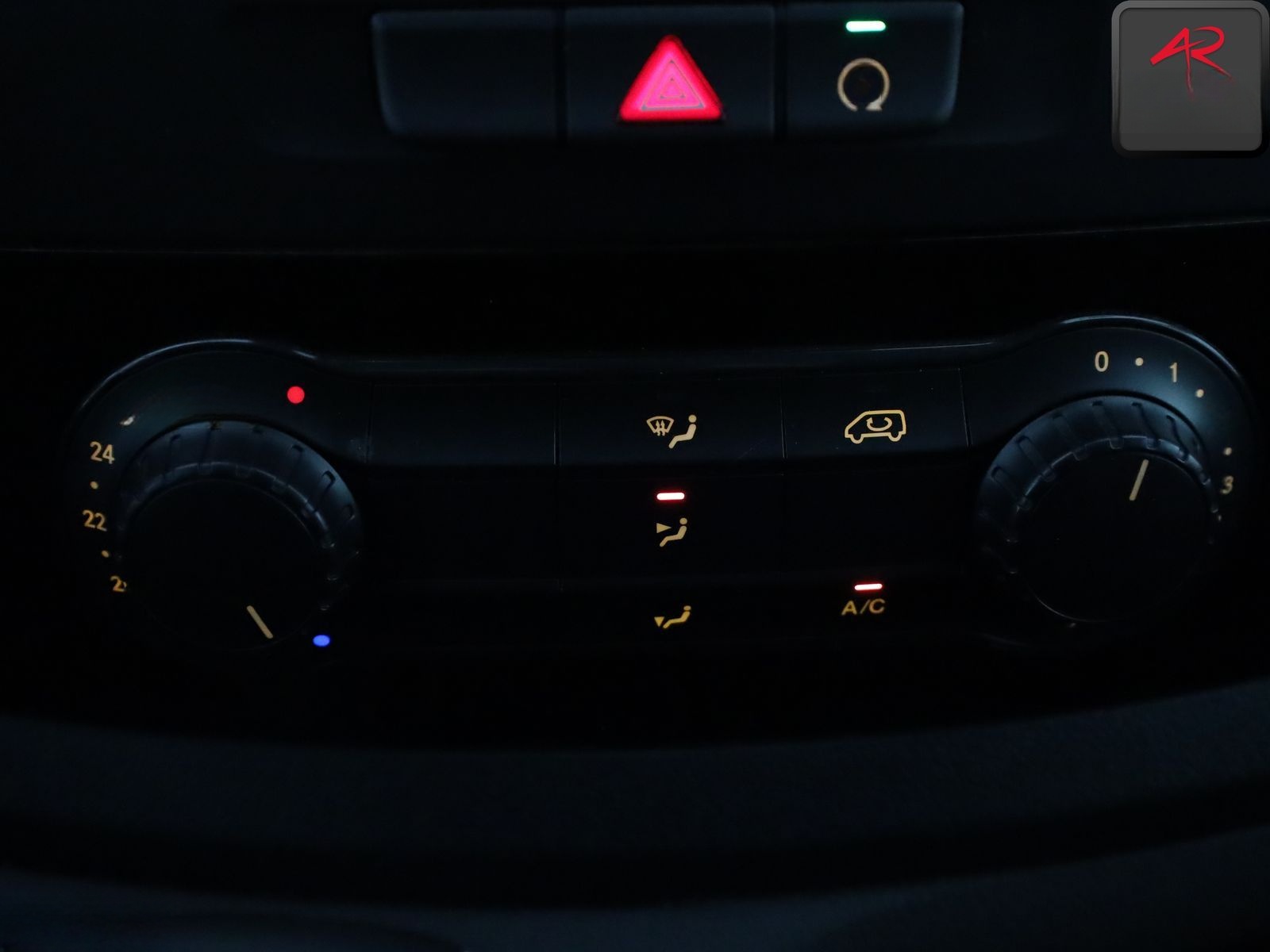 Mercedes-Benz Vito 110 CDI KASTEN EXTRALANG 3 SITZE,AHK,1.HD foto 14