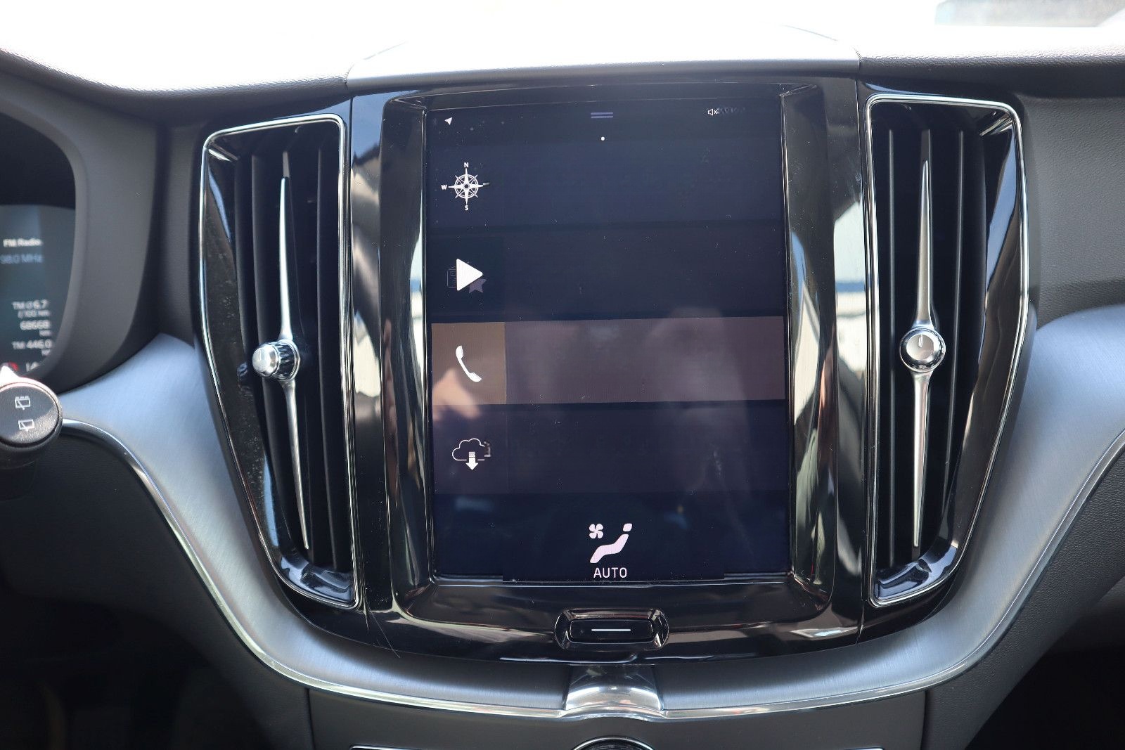 Volvo XC60 D3 Momentum|AHK| foto 16