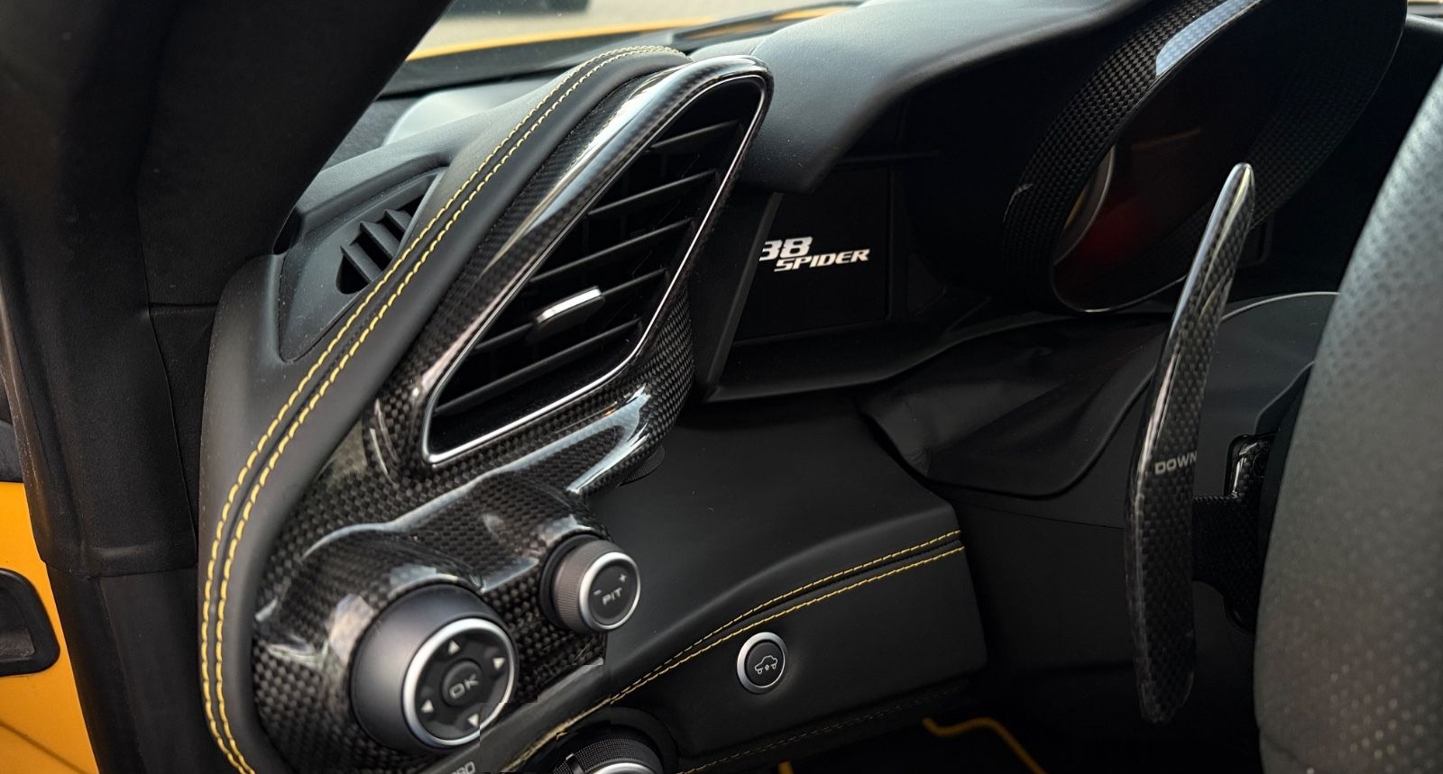 Ferrari 488 Spider*1of1 Tailor Made*Special Carbon* foto 24