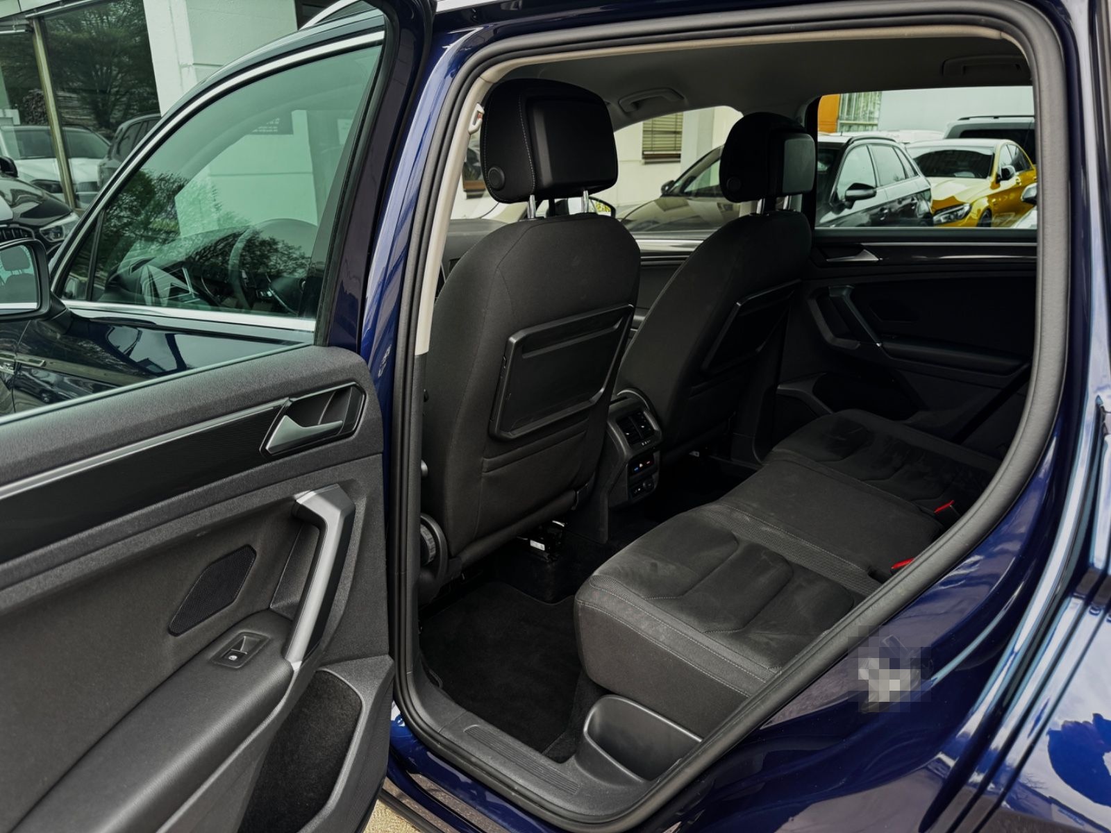 Volkswagen Tiguan R-Line Highline 4MOTION/ACC/AIR CARE/NAVI foto 10