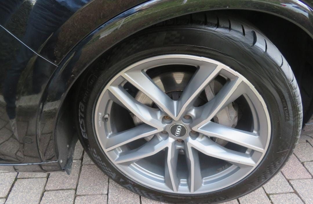 Audi Q7 50TDI Quattro S line 7-Sitzer VOLL foto 2