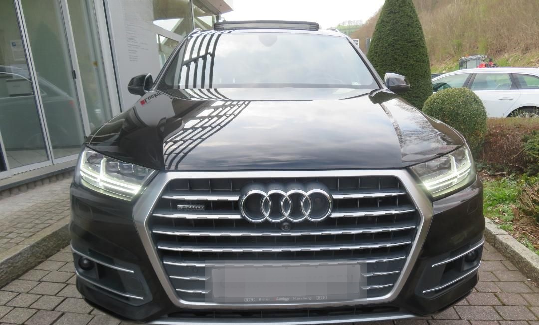 Audi Q7 50TDI Quattro S line 7-Sitzer VOLL foto 3