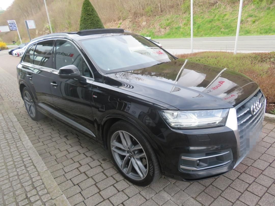 Audi Q7 50TDI Quattro S line 7-Sitzer VOLL foto 4