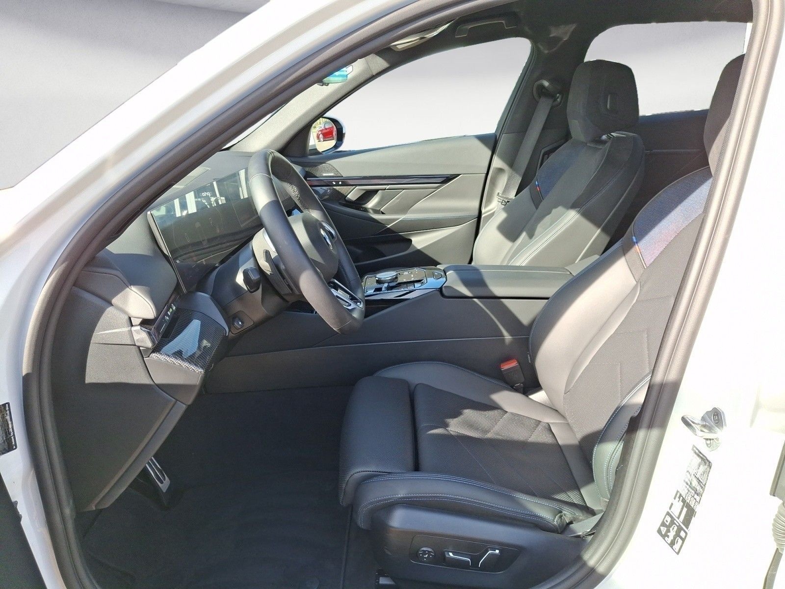 BMW 520d xDrive M SPORT Harman Kardon Adaptiv LED Dr foto 8