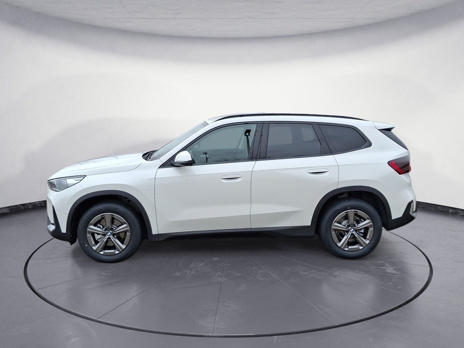 BMW X1 sDrive18i AHK Comfortpaket Innovationspaket foto 3