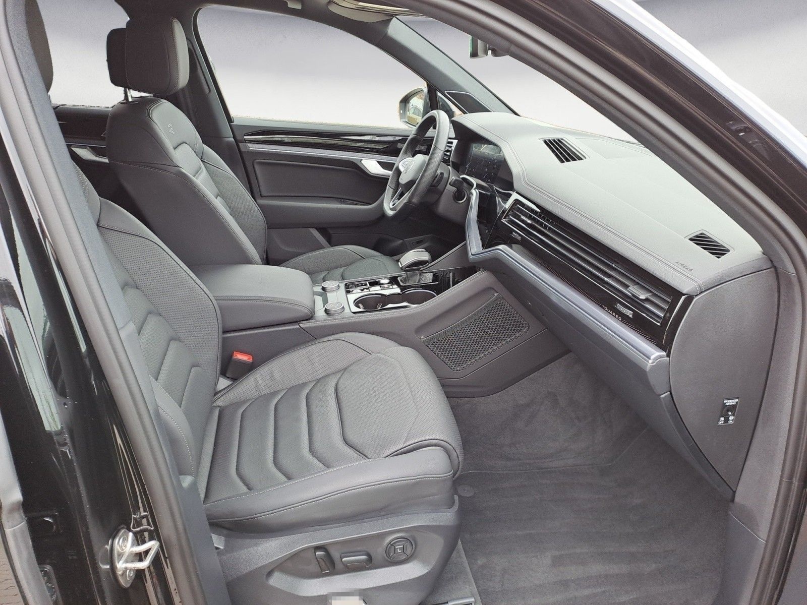 Volkswagen Touareg 3.0 V6 TDI SCR 4Motion Aut. R-Line foto 9