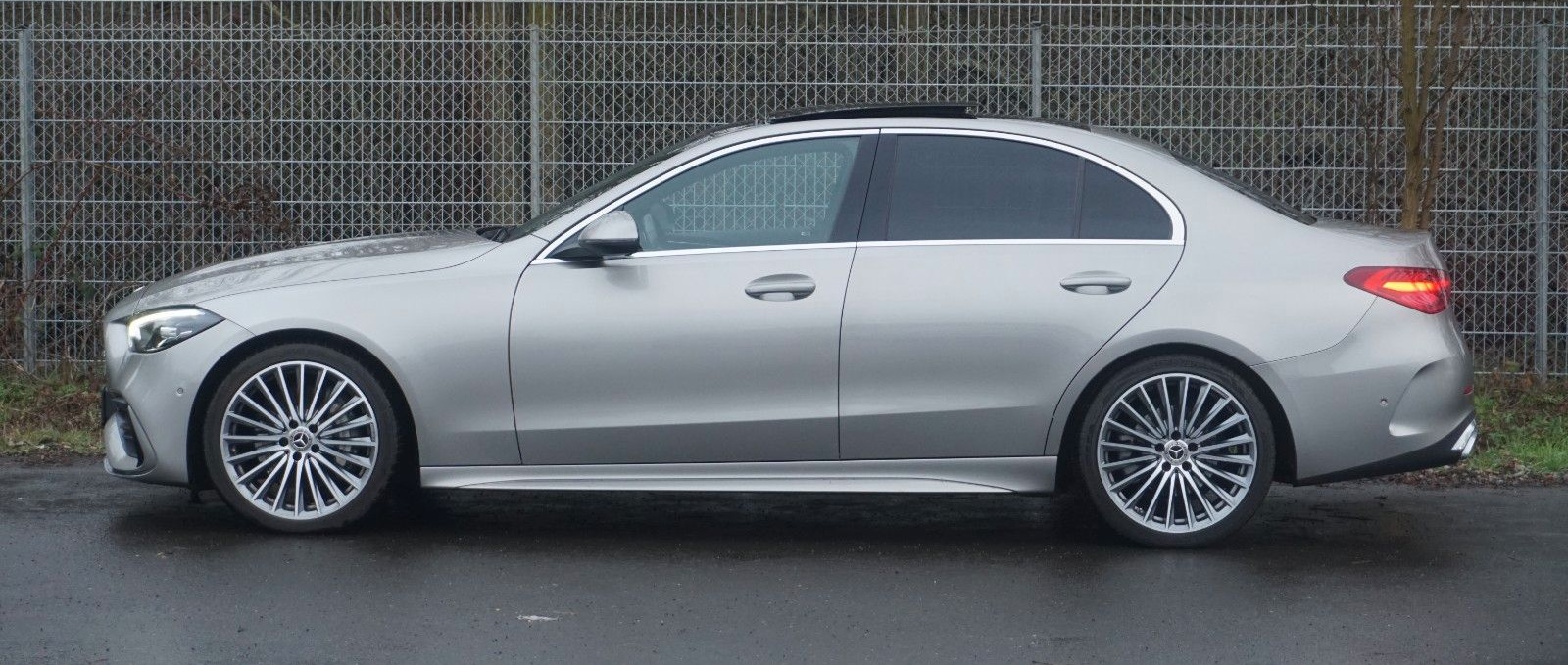 Mercedes-Benz C 200 AMG LED/Pano/SpurAs/Cam/TWA/Ambiente/Navi+ foto 2