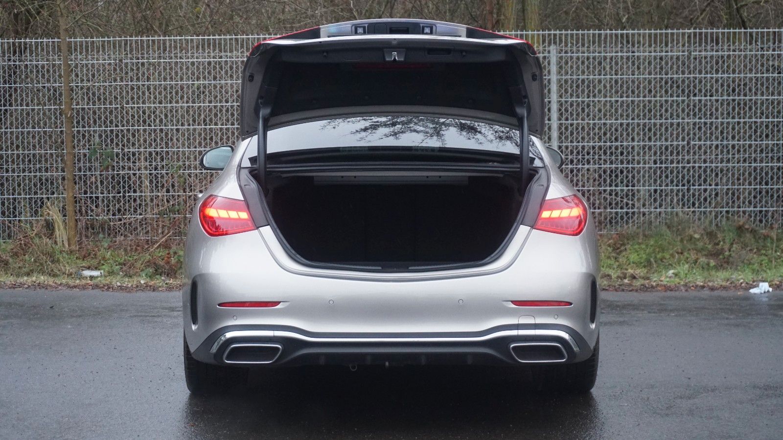 Mercedes-Benz C 200 AMG LED/Pano/SpurAs/Cam/TWA/Ambiente/Navi+ foto 5