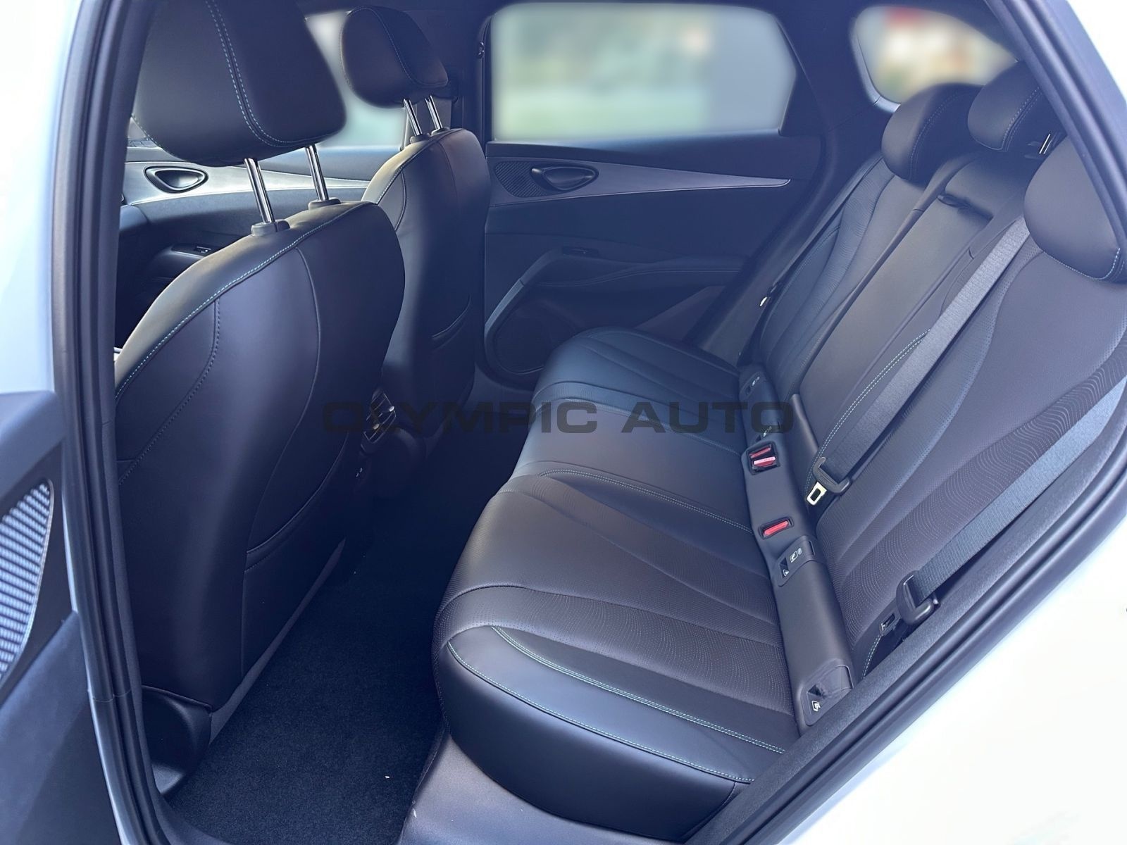 BYD Seal 6 DM-i Touring Comfort Lite PANO SITZHZ V2L foto 11