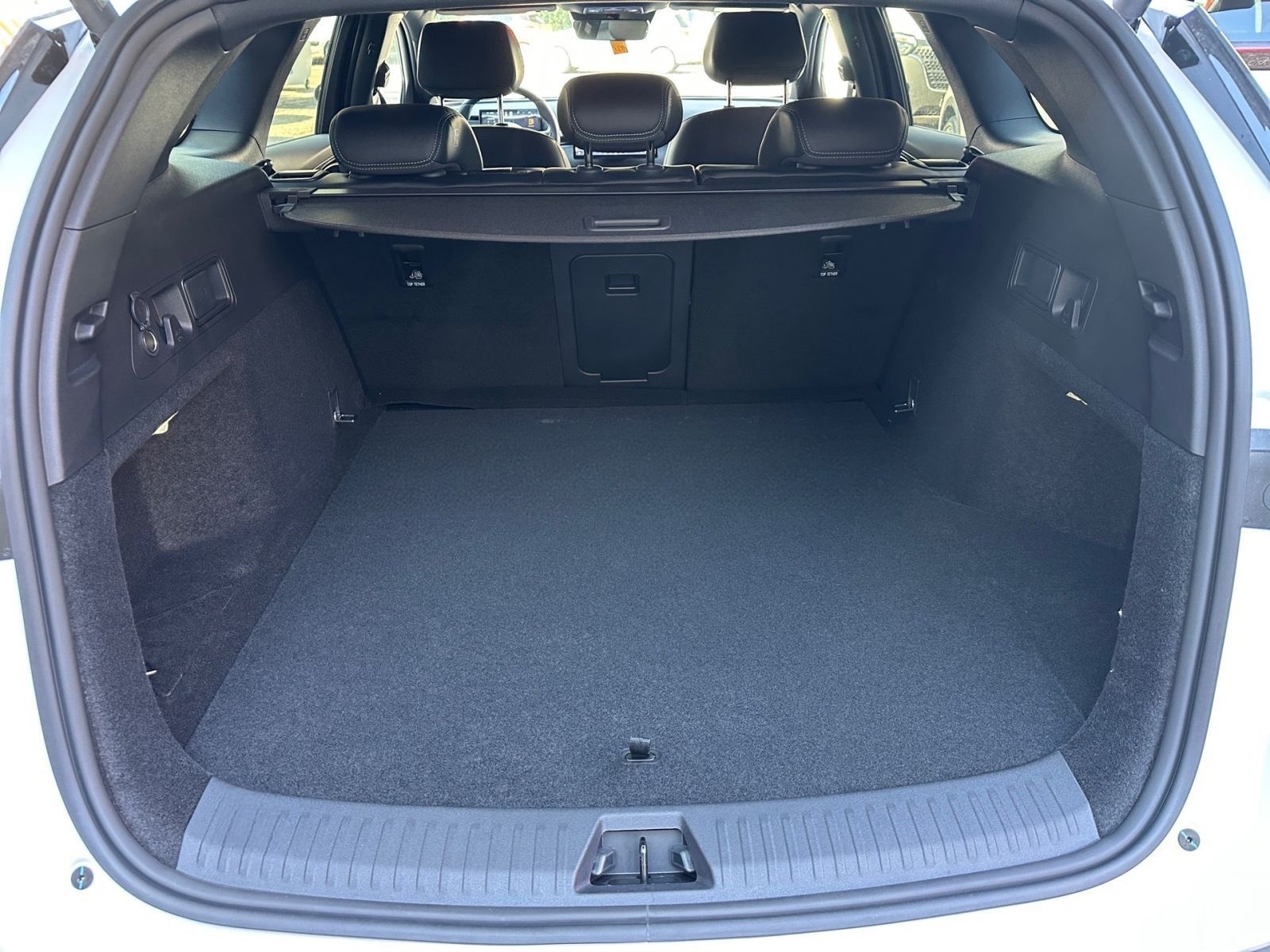 BYD Seal 6 DM-i Touring Comfort Lite PANO SITZHZ V2L foto 12