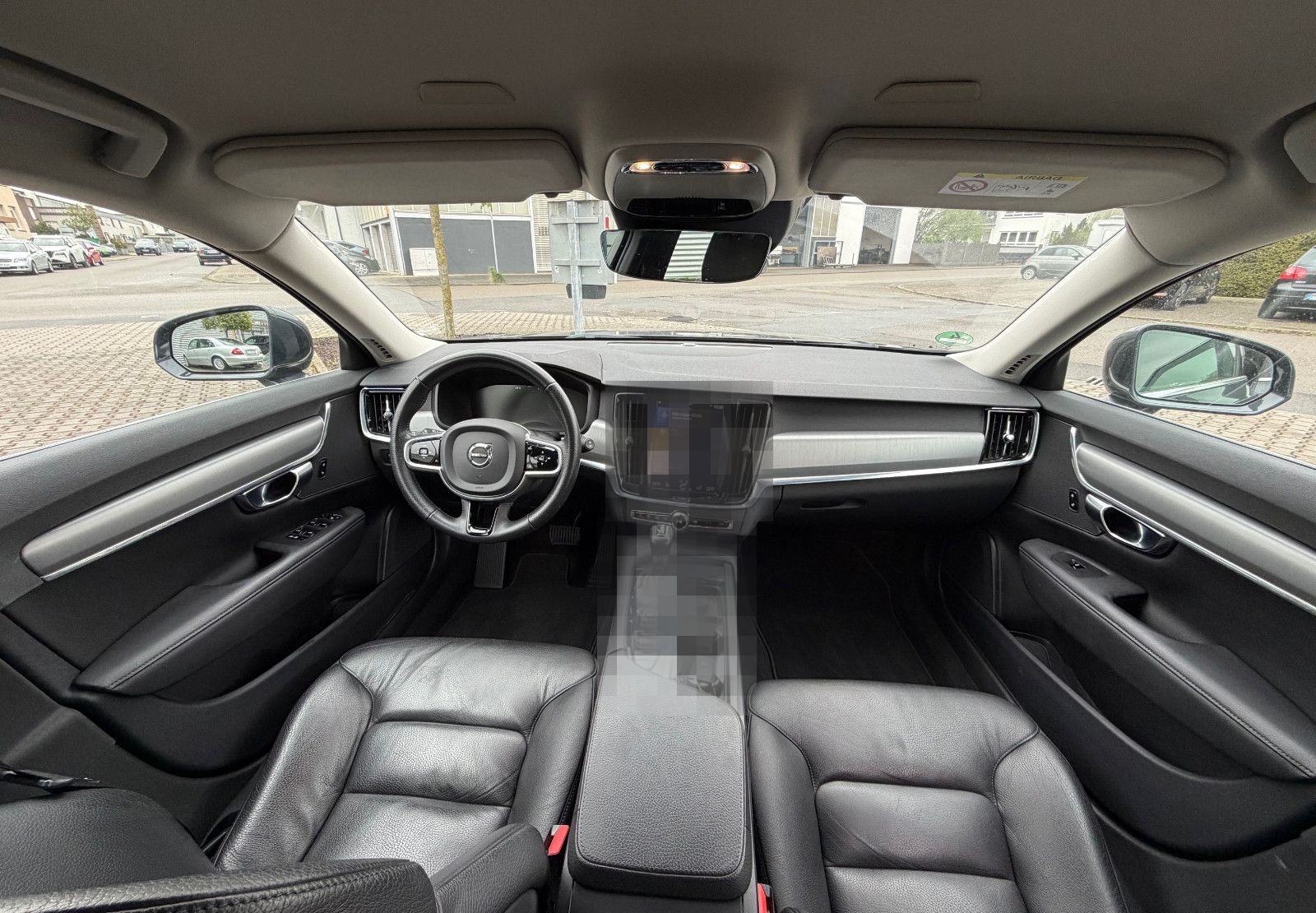 Volvo V90 D4 Momentum Aut. - LEDER+NAVI+LED+BLIS+AHK foto 7