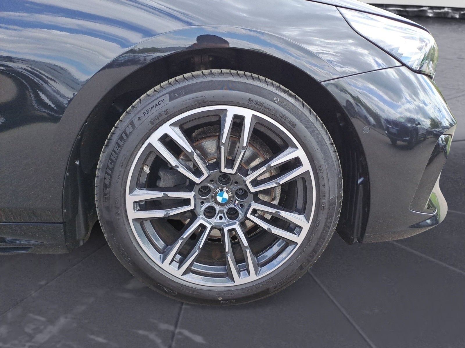 BMW 520d xDrive M-Sportpaket Komfortsitze 19 Zoll Na foto 12