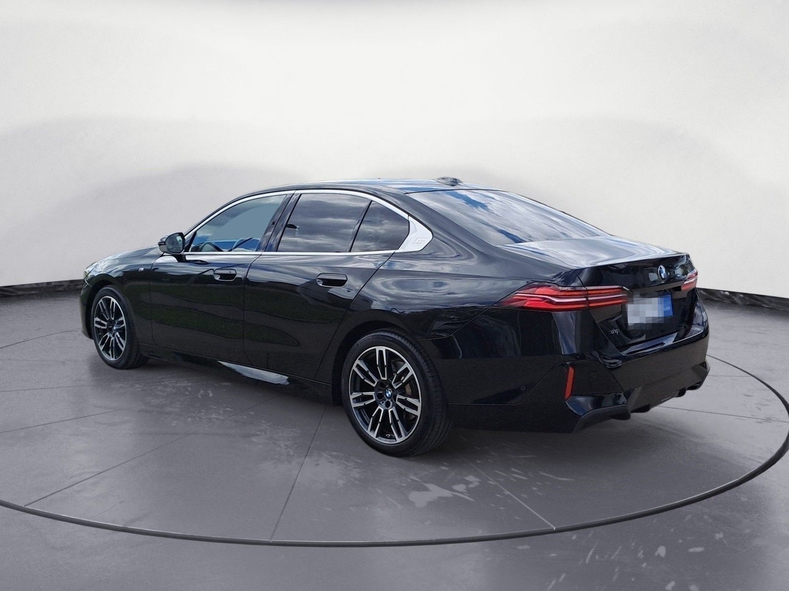 BMW 520d xDrive M-Sportpaket Komfortsitze 19 Zoll Na foto 4