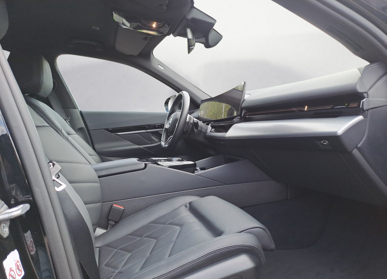 BMW 520d xDrive M-Sportpaket Komfortsitze 19 Zoll Na foto 9