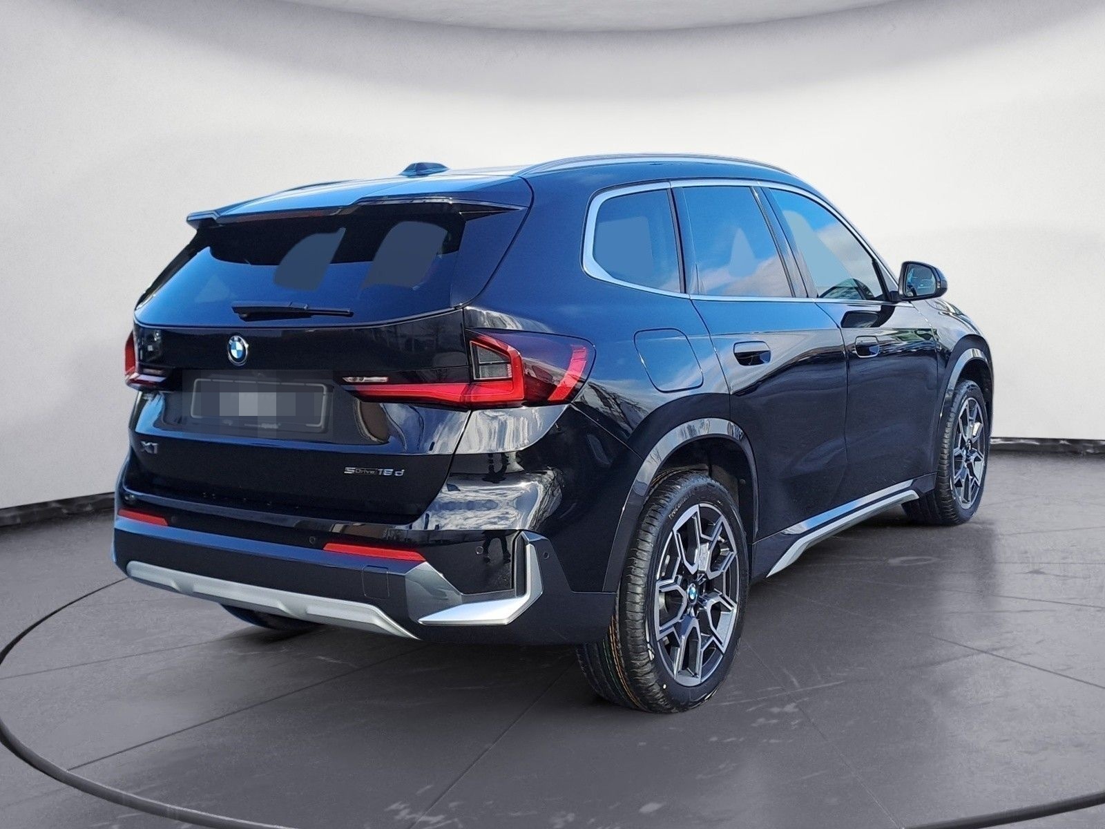BMW X1 sDrive18d x-line Premiumpaket AHK foto 3