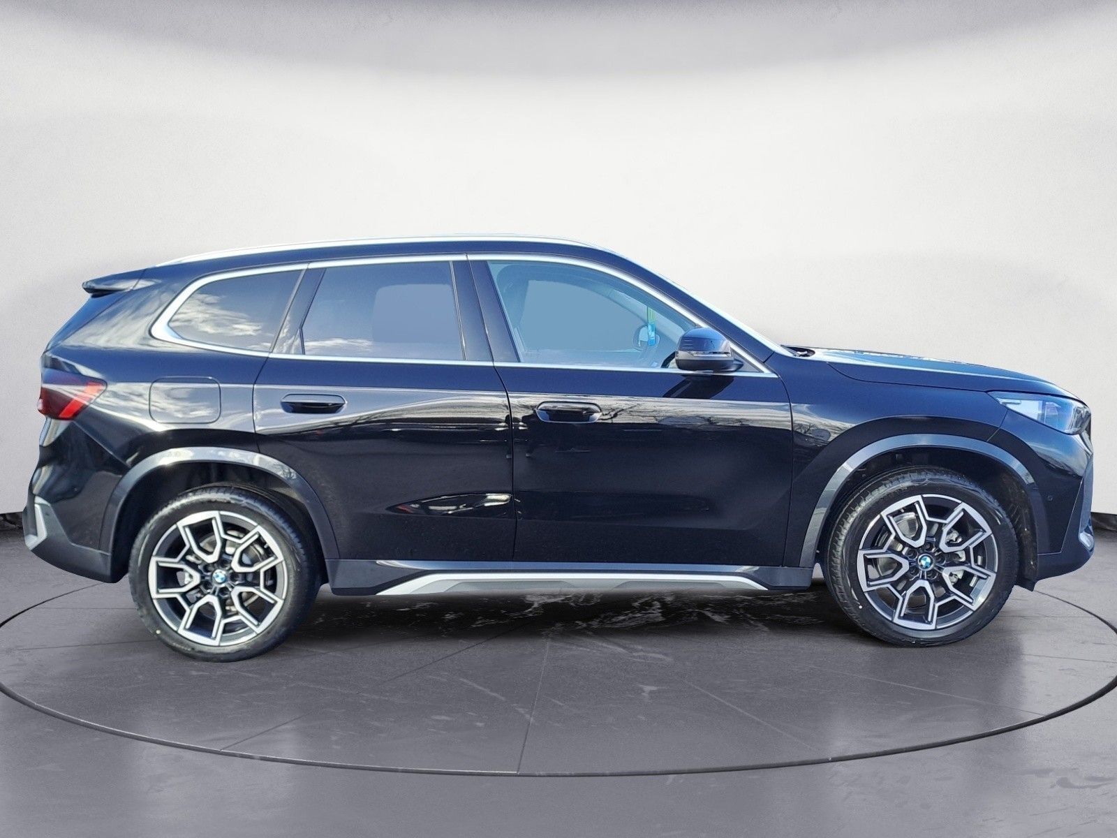 BMW X1 sDrive18d x-line Premiumpaket AHK foto 5