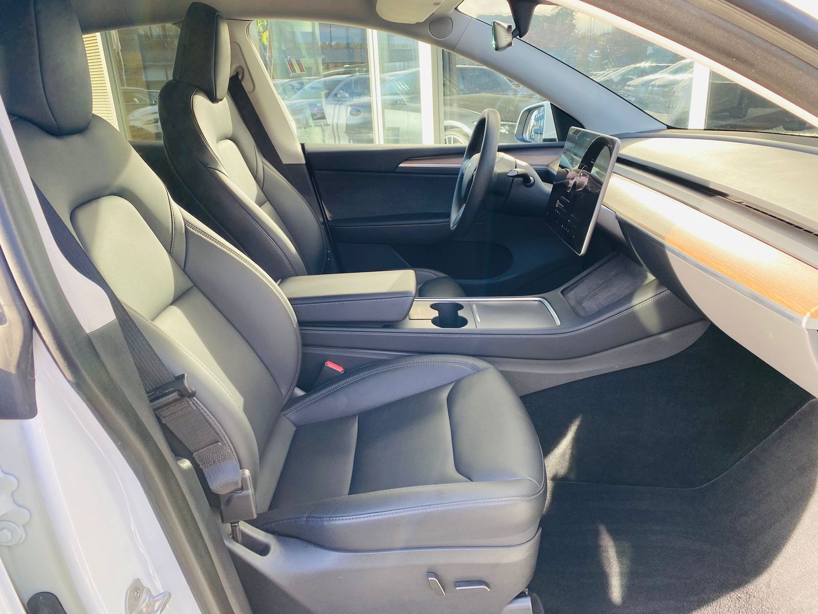 Tesla Model Y LR Dual AWD PANO+STDHZ+NAVI+LED+ACC+AHK+ foto 11