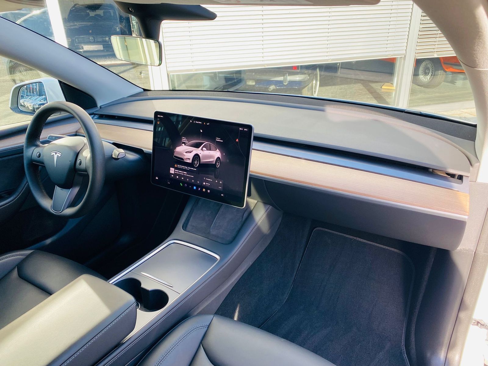 Tesla Model Y LR Dual AWD PANO+STDHZ+NAVI+LED+ACC+AHK+ foto 13