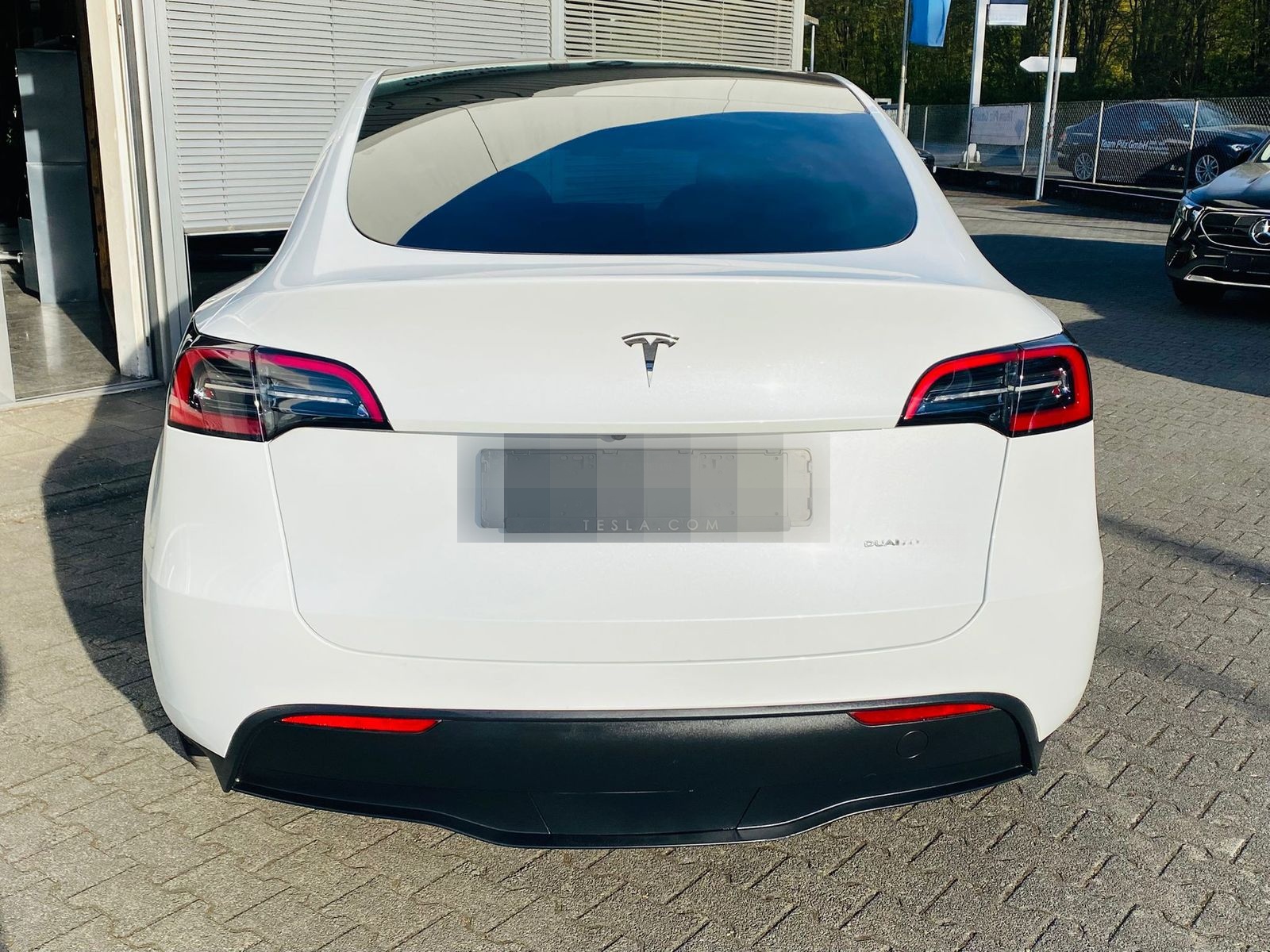 Tesla Model Y LR Dual AWD PANO+STDHZ+NAVI+LED+ACC+AHK+ foto 7