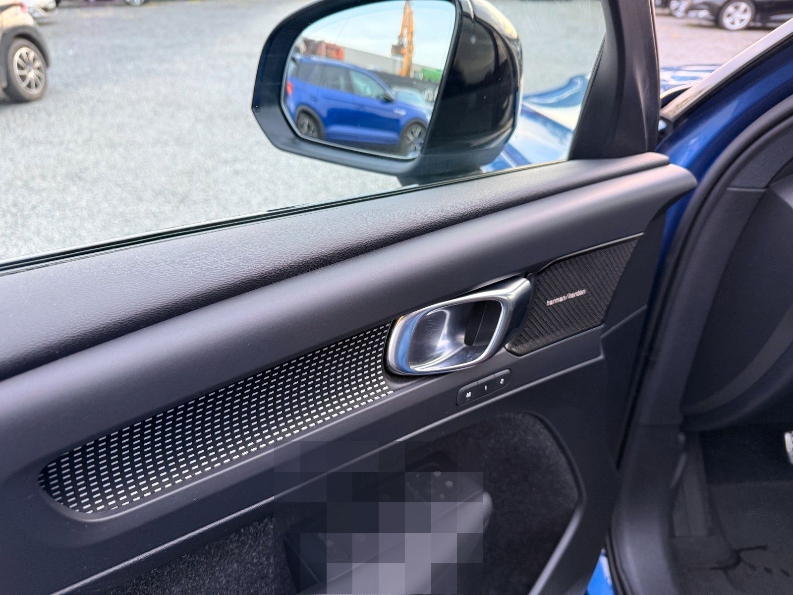 Volvo XC 40 T5 R Design AWD Panoramadach foto 19