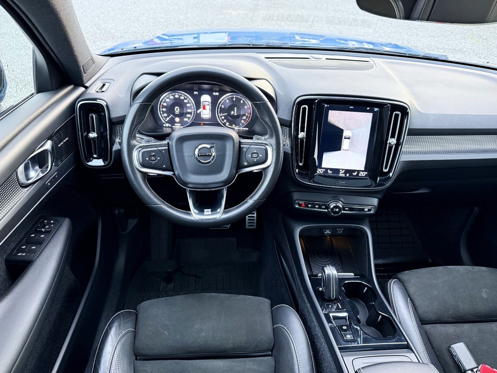 Volvo XC 40 T5 R Design AWD Panoramadach foto 21