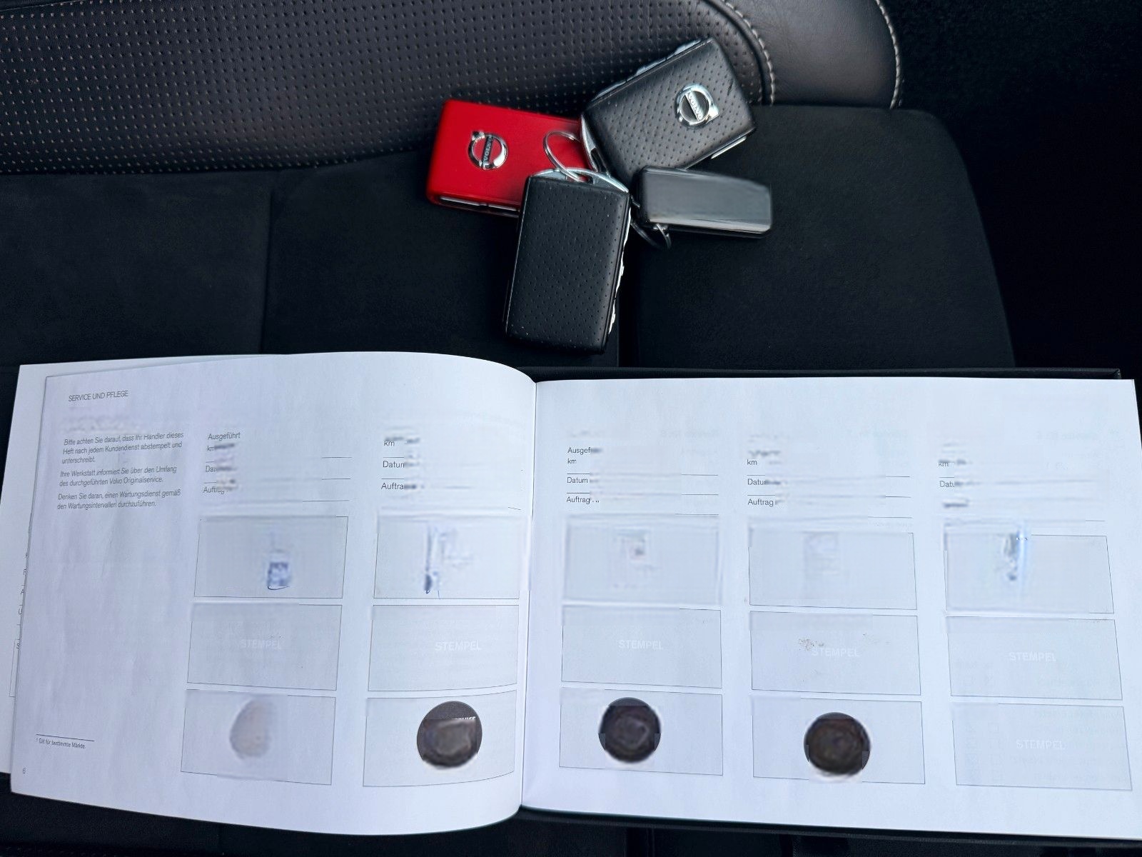 Volvo XC 40 T5 R Design AWD Panoramadach foto 25