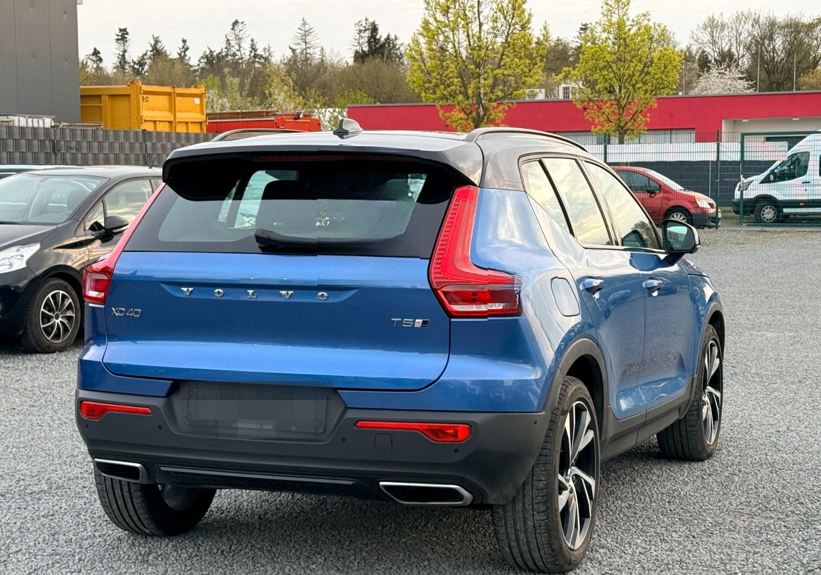 Volvo XC 40 T5 R Design AWD Panoramadach foto 9