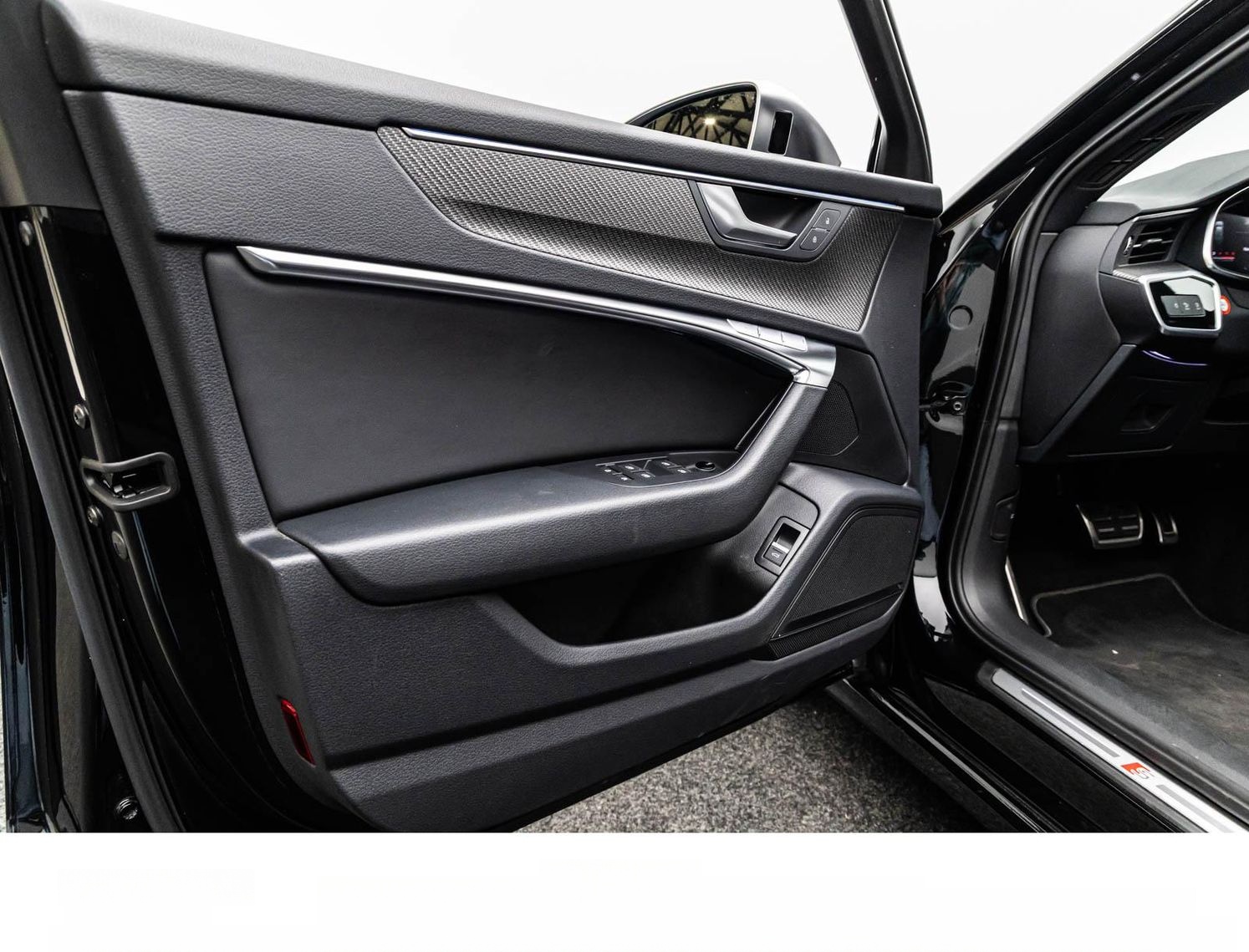 Audi S6 AVANT TDi ALL-BLACK 20Z./ACC/PANO/B&O/S-SITZE foto 14