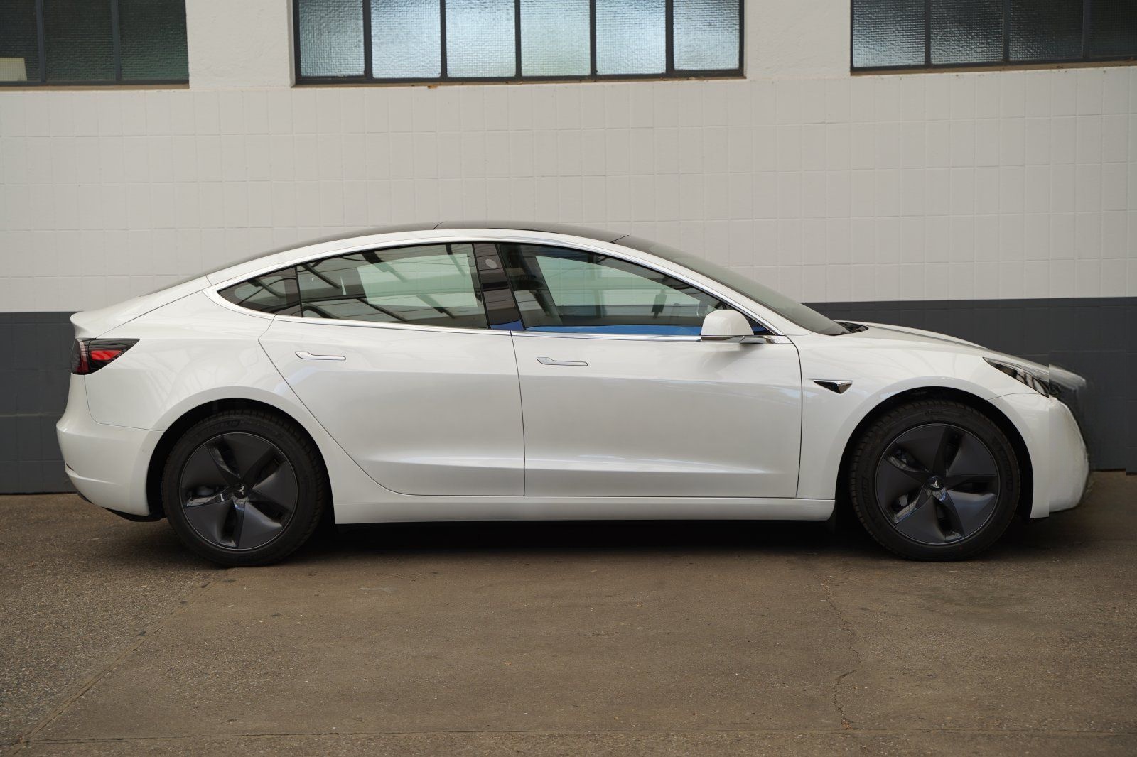 Tesla Model 3 Long Range AWD  *innen weiß*AHK* foto 5
