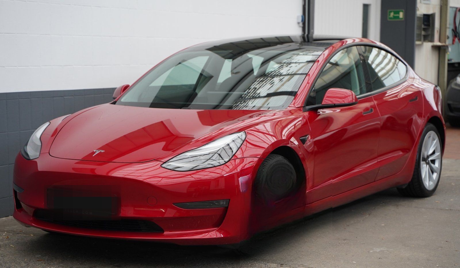 Tesla Model 3 Long Range AWD  *EAP*ACC-Boost*19-Zoll*8 foto 2
