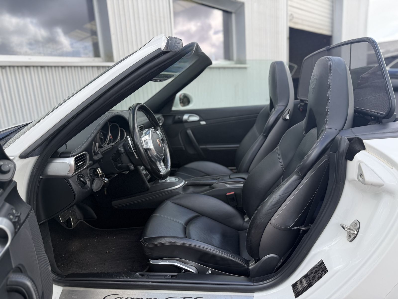 Porsche 911 Carrera GTS Cabrio Sport-Chrono-Paket Plus foto 14