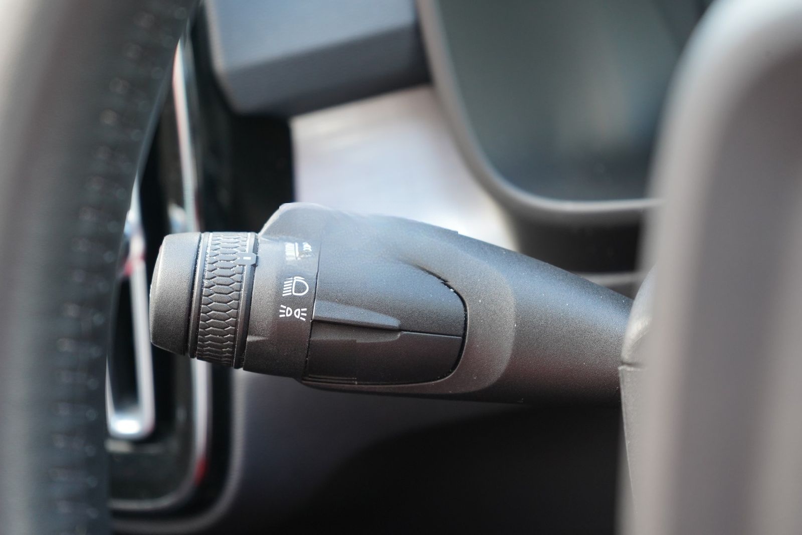 Volvo XC40 1.5 Momentum Pro 2WD foto 24