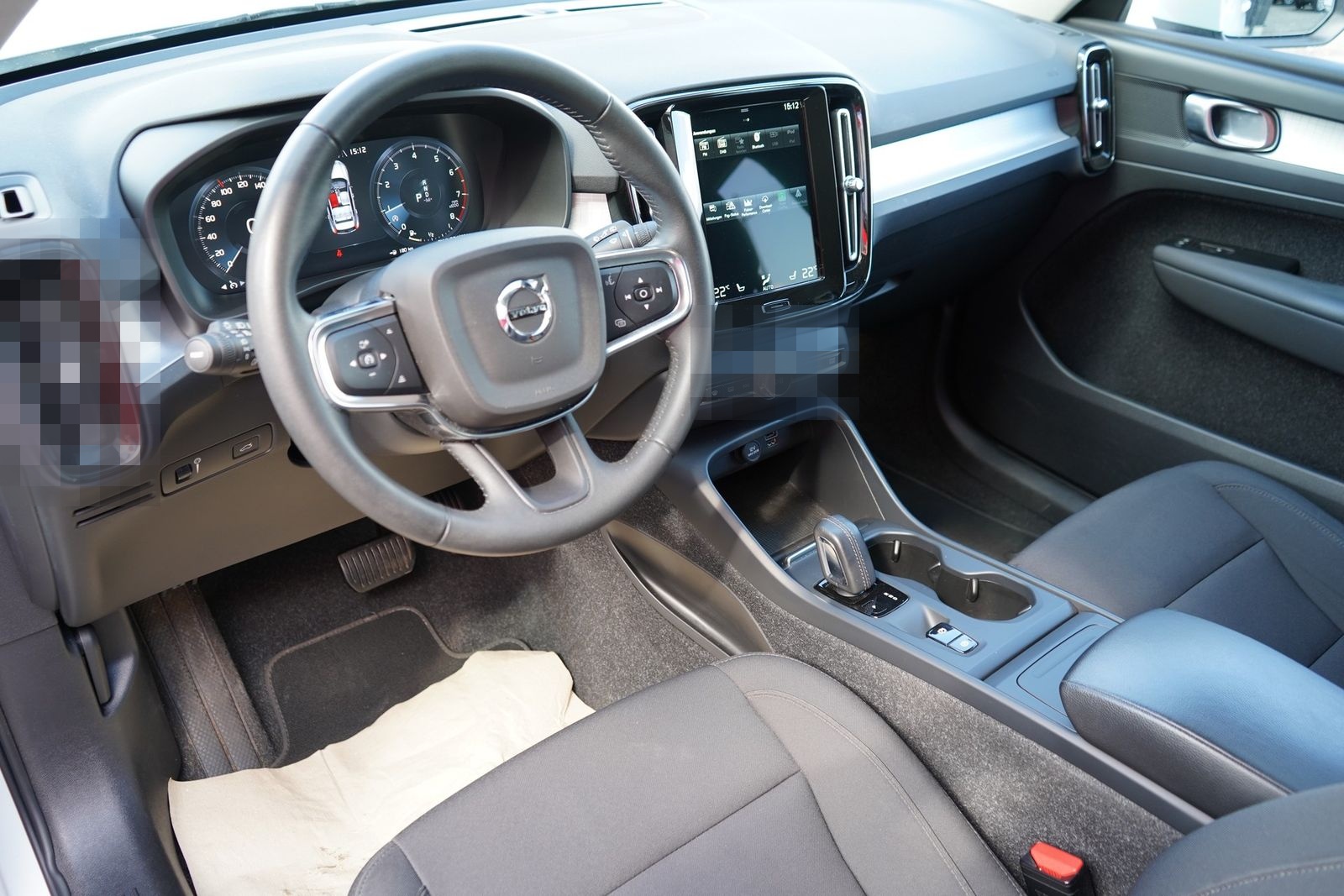 Volvo XC40 1.5 Momentum Pro 2WD foto 8