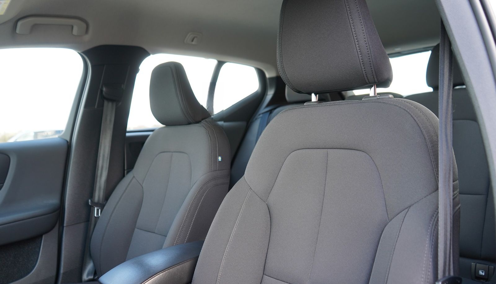 Volvo XC40 1.5 Momentum Pro 2WD foto 10