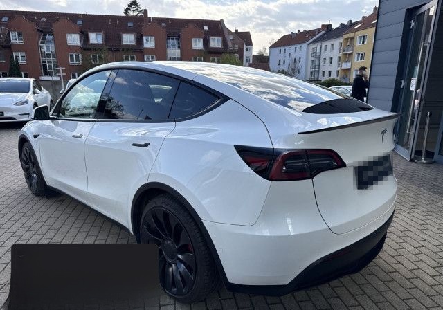 Tesla Model Y Performance foto 5