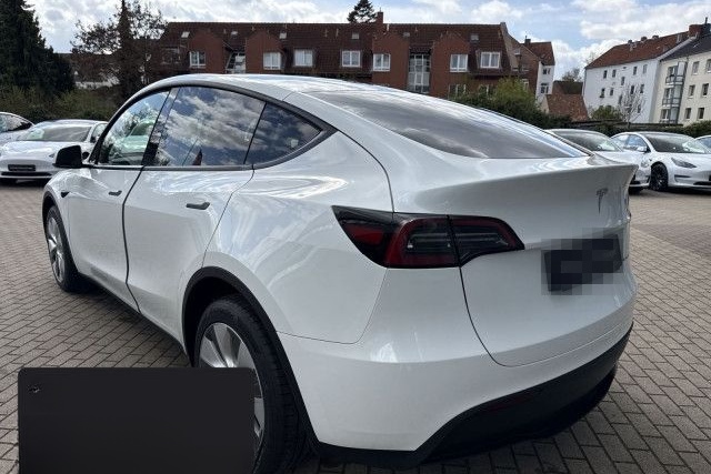 Tesla Model Y Long Range AWD foto 5