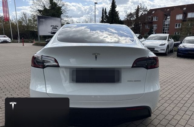 Tesla Model Y Long Range AWD foto 6