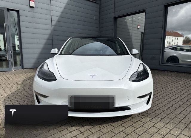 Tesla Model 3 Performance foto 3