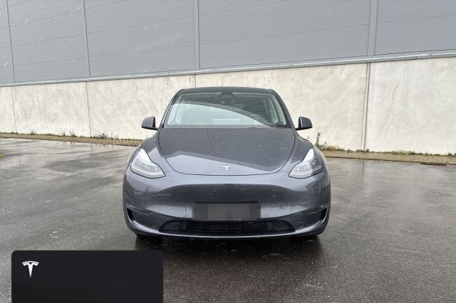 Tesla Model Y Long Range AWD foto 3