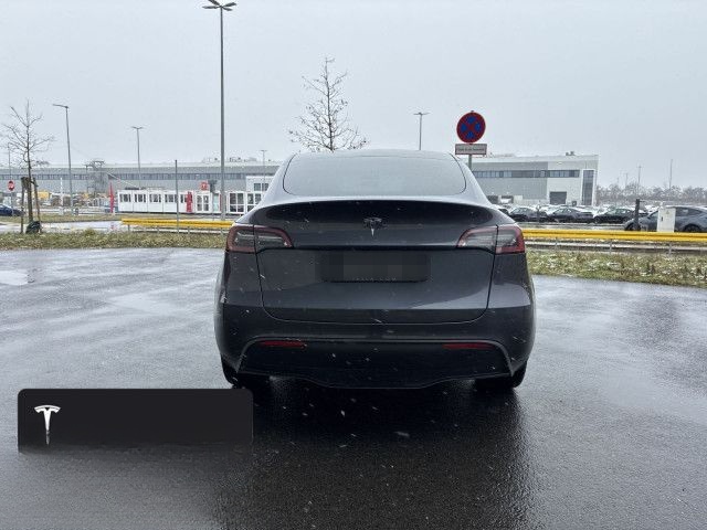 Tesla Model Y Long Range AWD foto 6