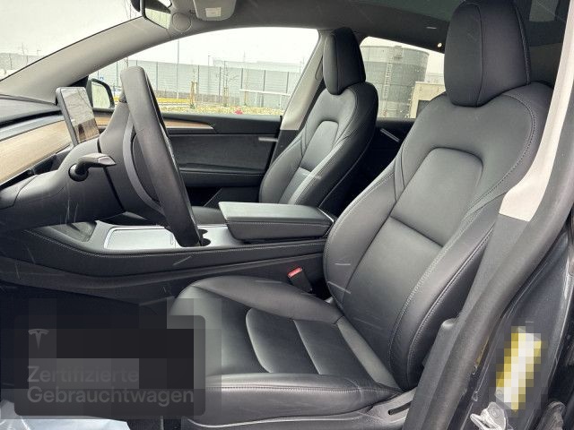 Tesla Model Y Long Range AWD foto 10