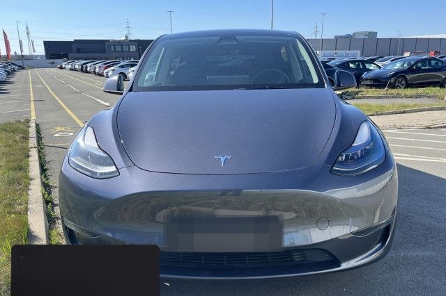 Tesla Model Y Long Range AWD foto 3