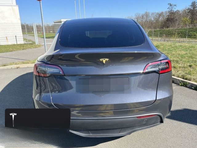 Tesla Model Y Long Range AWD foto 6