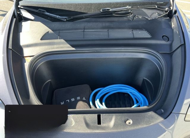 Tesla Model Y Long Range AWD foto 8